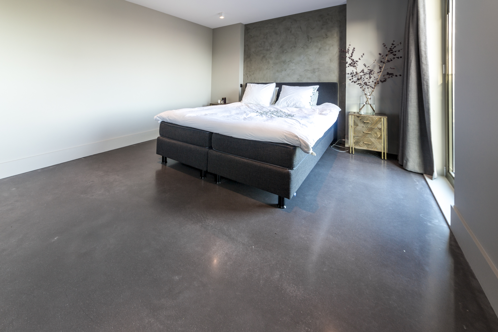 : Concrete floors at home 